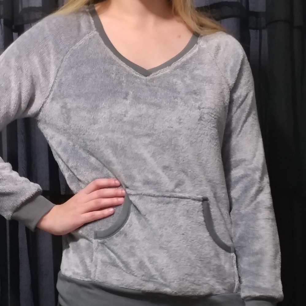 Grey Fleece Top